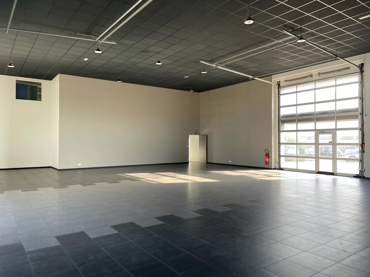 Local d'activité Bouguenais 959m² Location local d'activité Bouguenais Loire-Atlantique OLACT2530425 3